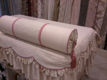 Домашний текстиль(подушки, скатерти, покрывала, чехлы)