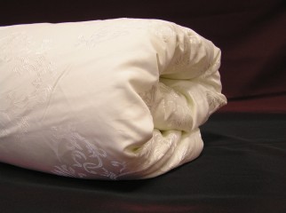 Silk pillows and blankets - Silk blanket
